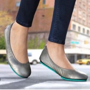 Pewter Tieks Size 9
